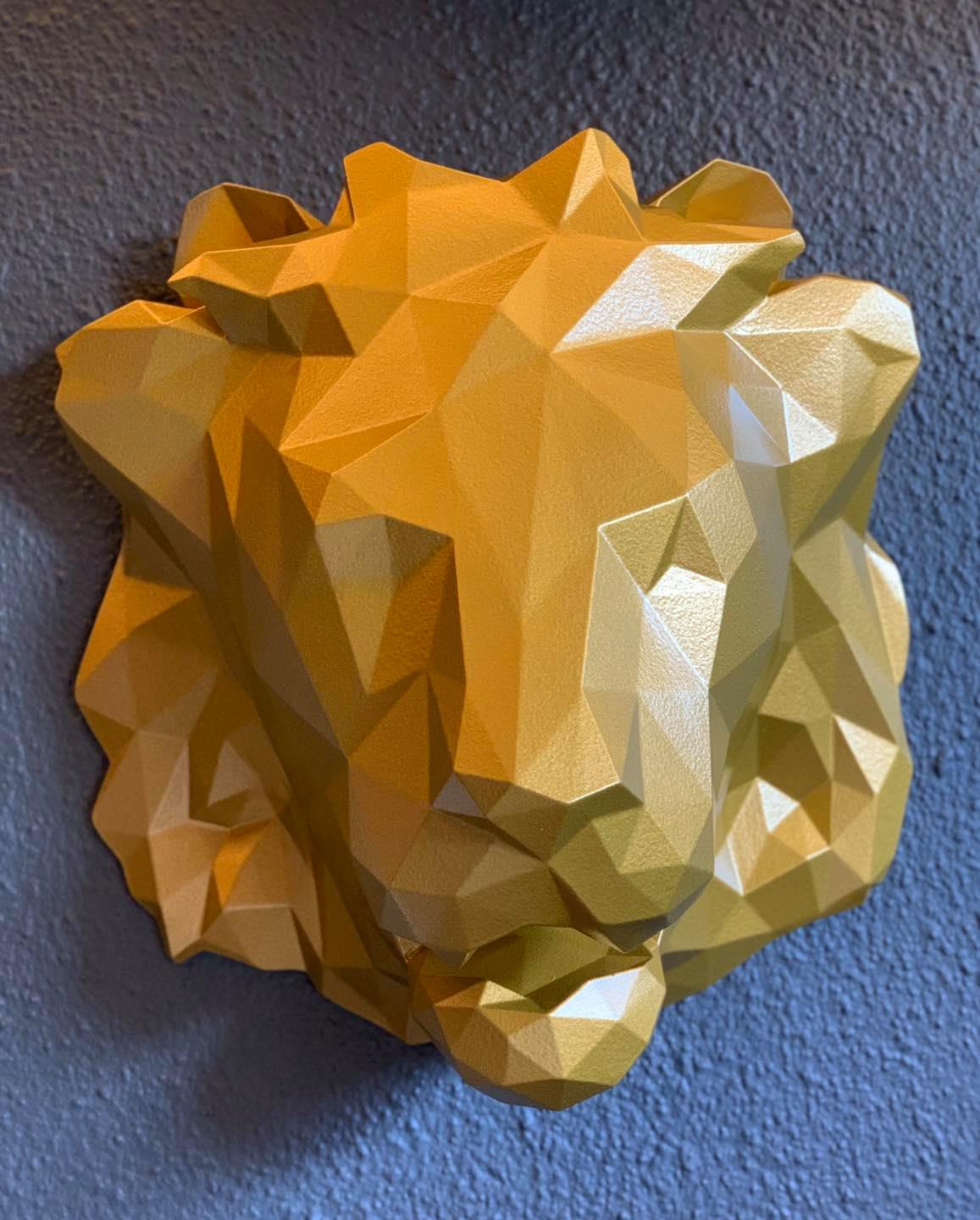 Lion Thumbnail